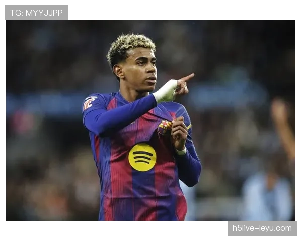 拉明·亚马尔与梅西:拉玛西亚天才成长路径对比分析 拉明·亚马尔与梅西:拉玛西亚天才成长路径对比分析