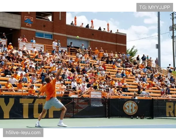 拜尔斯训练室一角堆满奢侈品，跟她比赛的运动员直接蒙了眼睛